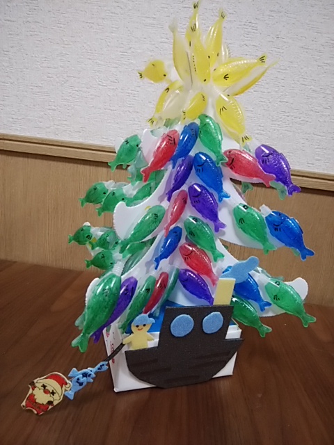 京都府紙器段ボール箱工業組合クリスマスツリーデザインコンテスト釣り(ツリー)賞